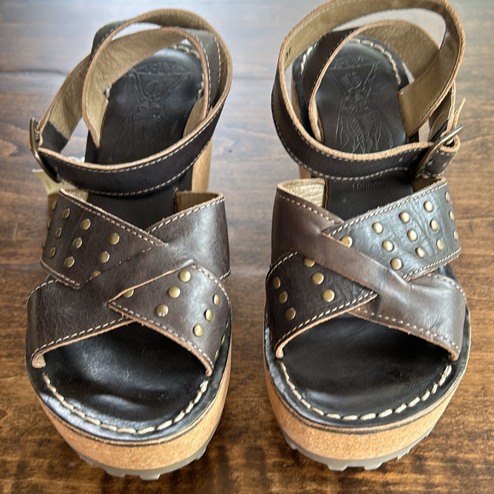 Fly London Brown Leather Wedge Sandals with Cork Platform - Picture 4 of 11